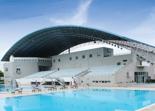 巴中游泳馆网架